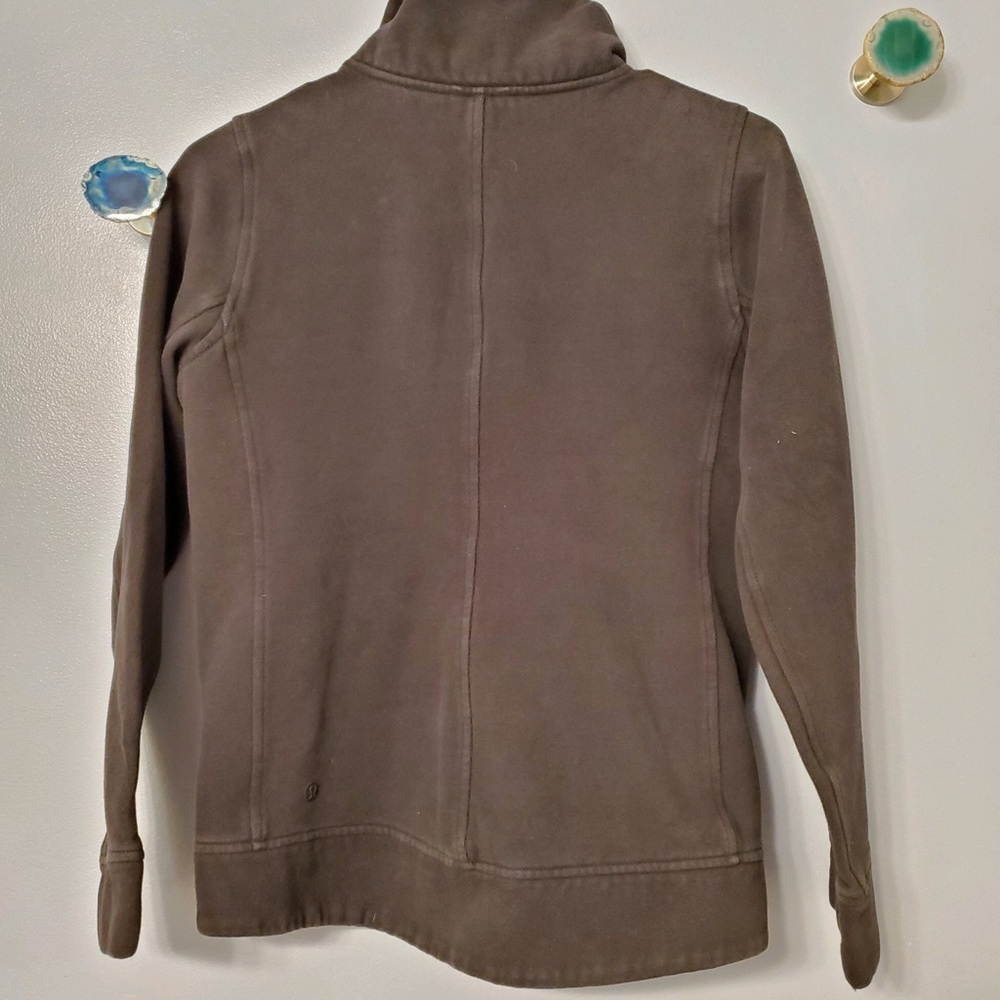 Lululemon jacket - Picture 2 of 3